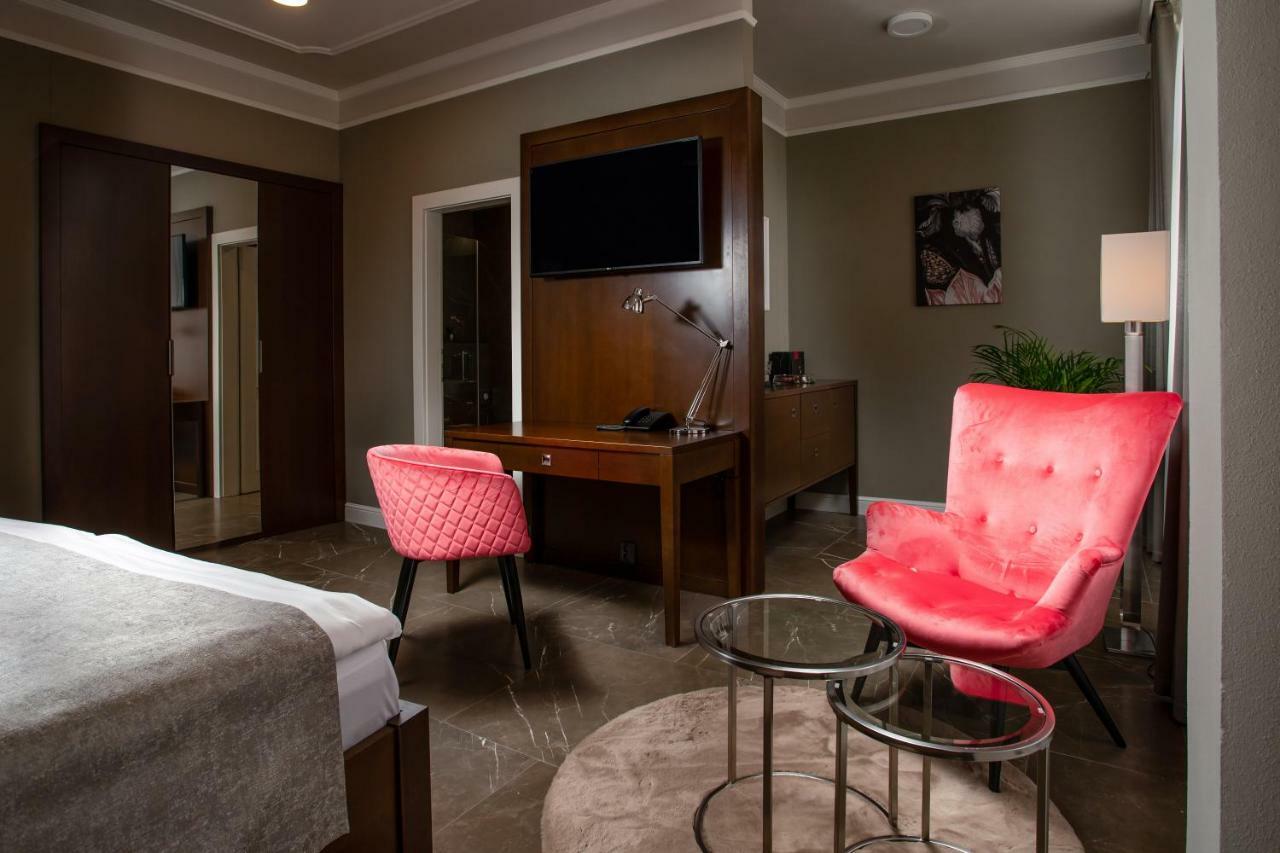 Hotel Anna Beroun  Dış mekan fotoğraf