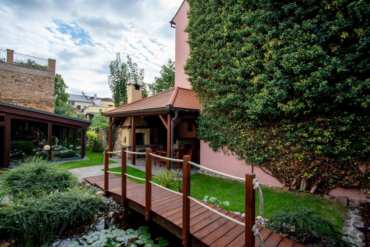 Hotel Anna Beroun  Dış mekan fotoğraf